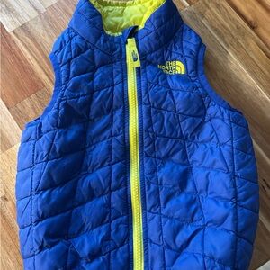 The North Face 3T (toddler) Blue Thermoball Vest